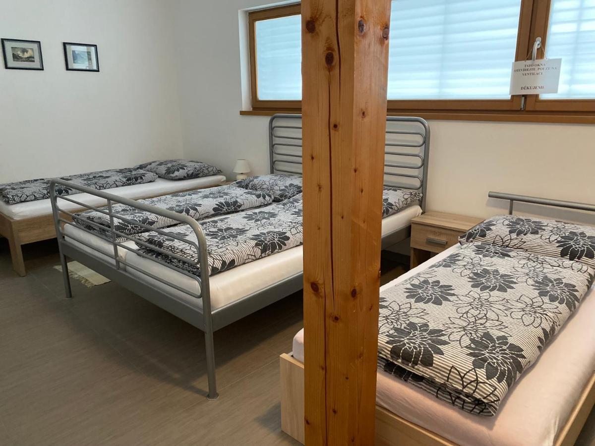 Apartman Hustopece Ngoại thất bức ảnh