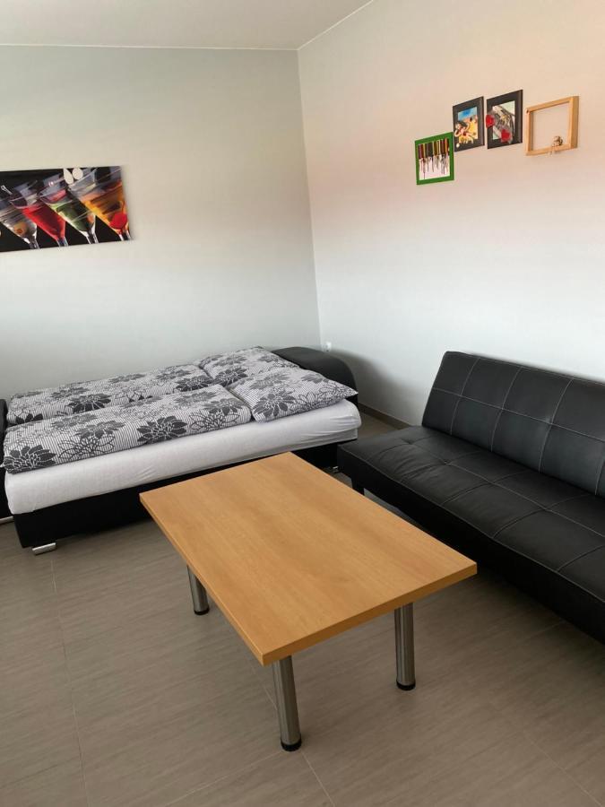 Apartman Hustopece Ngoại thất bức ảnh